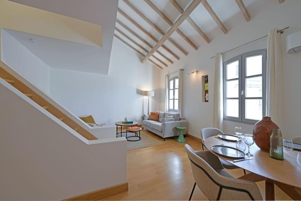 Les Toits Des Papes - Clim - Wifi - Apartment